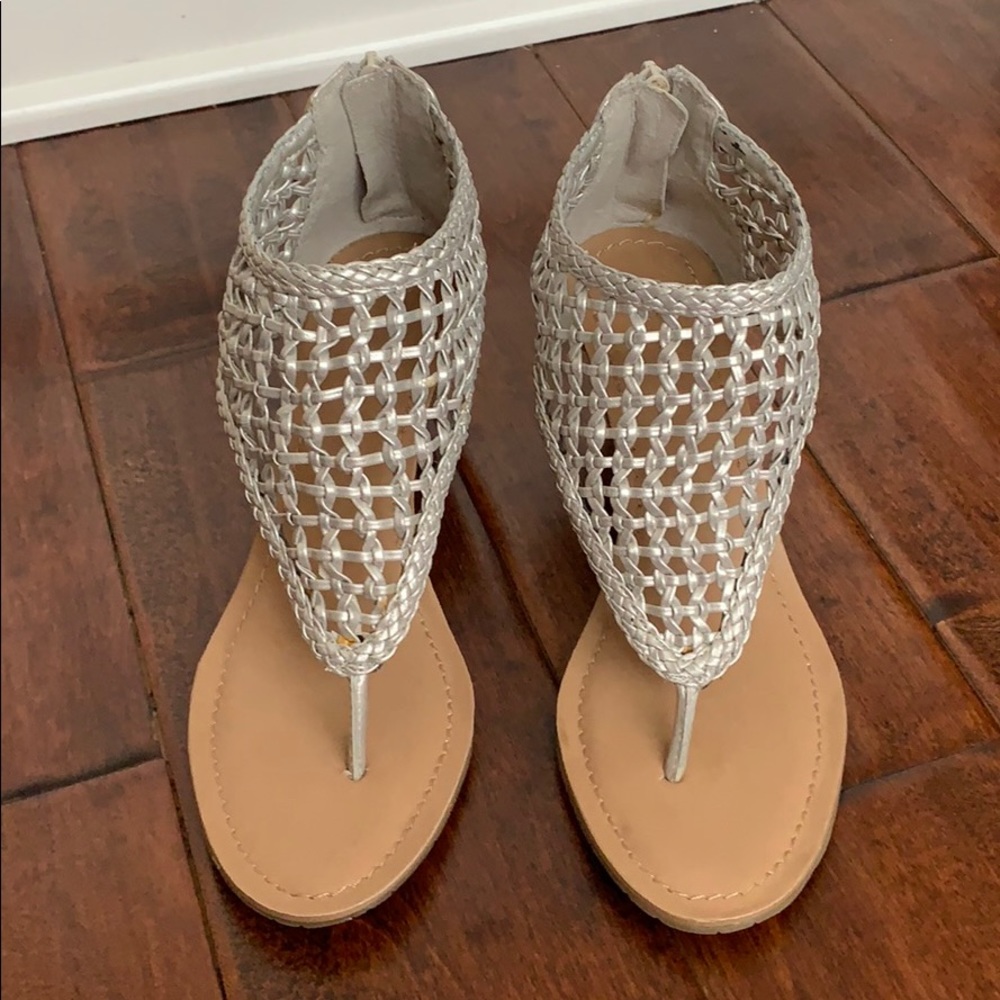 Bcbgeneration Silver Netted Wedges - image 1